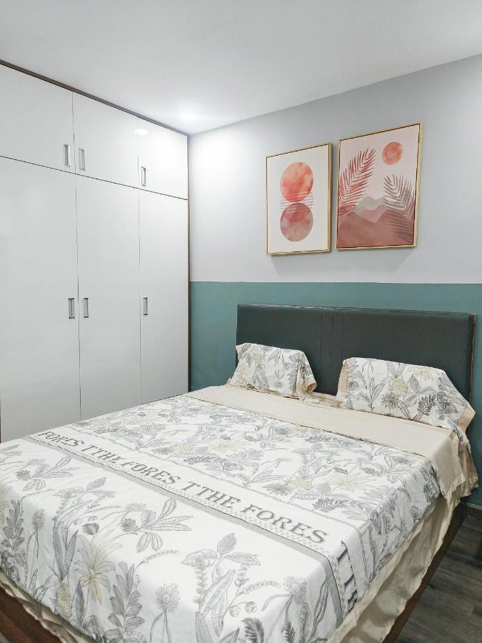 Апартаменти Start House Coliving Walk 5 Minute To The Airport Хошимін Екстер'єр фото