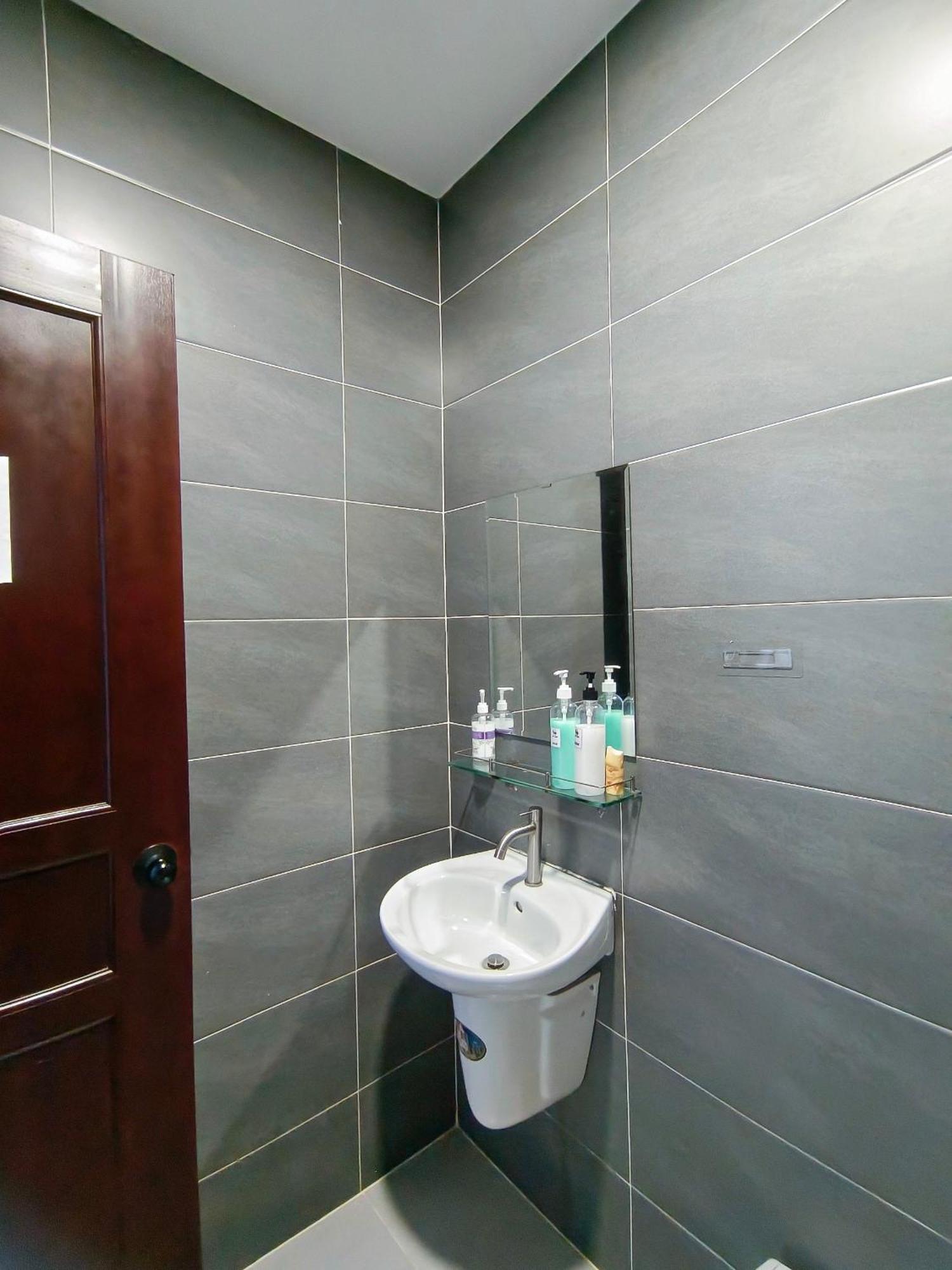 Апартаменти Start House Coliving Walk 5 Minute To The Airport Хошимін Номер фото